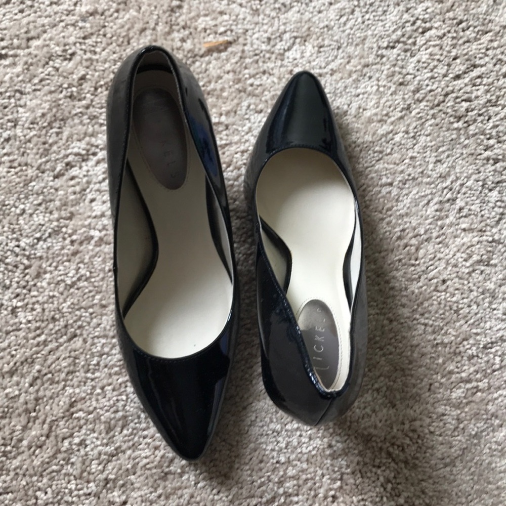 Business professional kitten heels/pumps